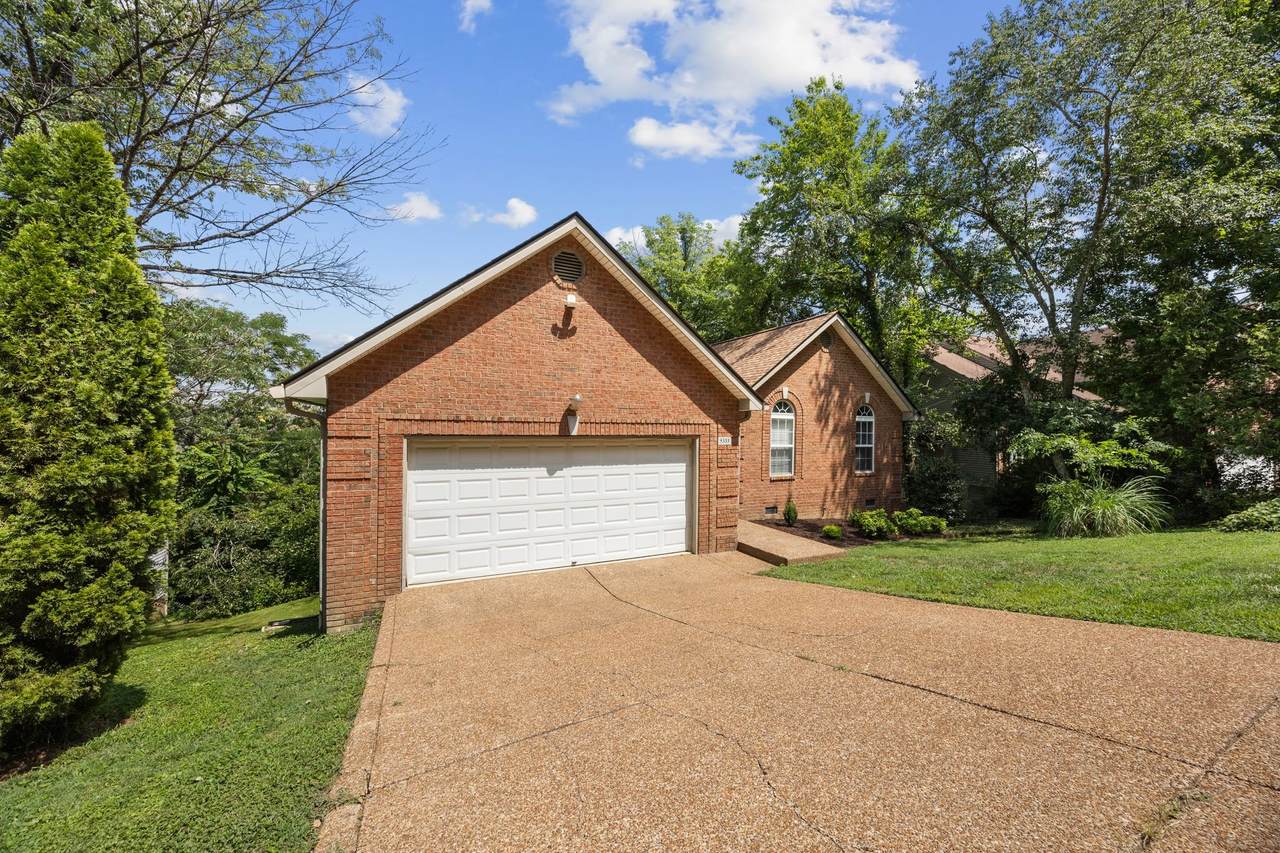 https://bt-photos.global.ssl.fastly.net/nashville/1280_boomver_1_RTC3507957-1.jpg