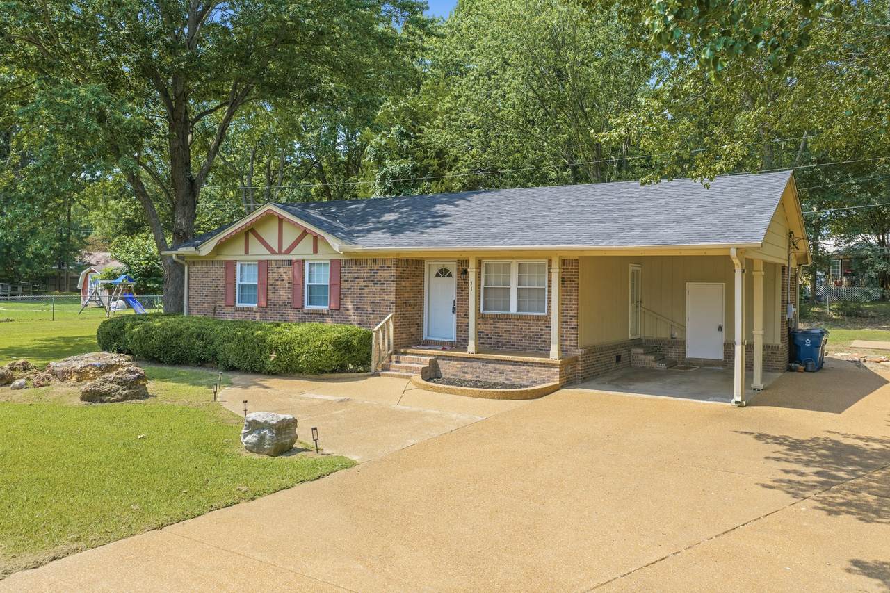 71 Tracy St - Photo 1