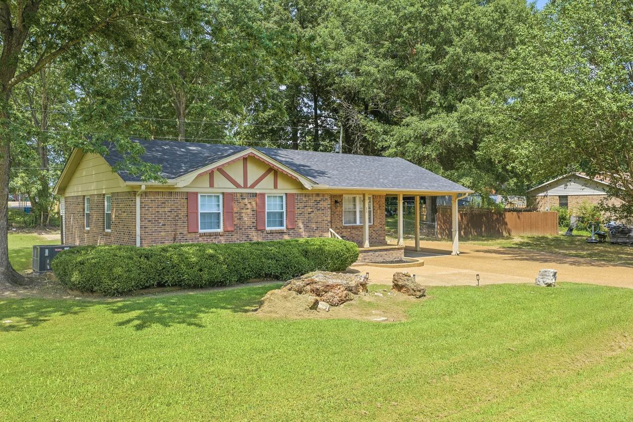 https://bt-photos.global.ssl.fastly.net/nashville/1280_boomver_1_RTC3508061-1.jpg