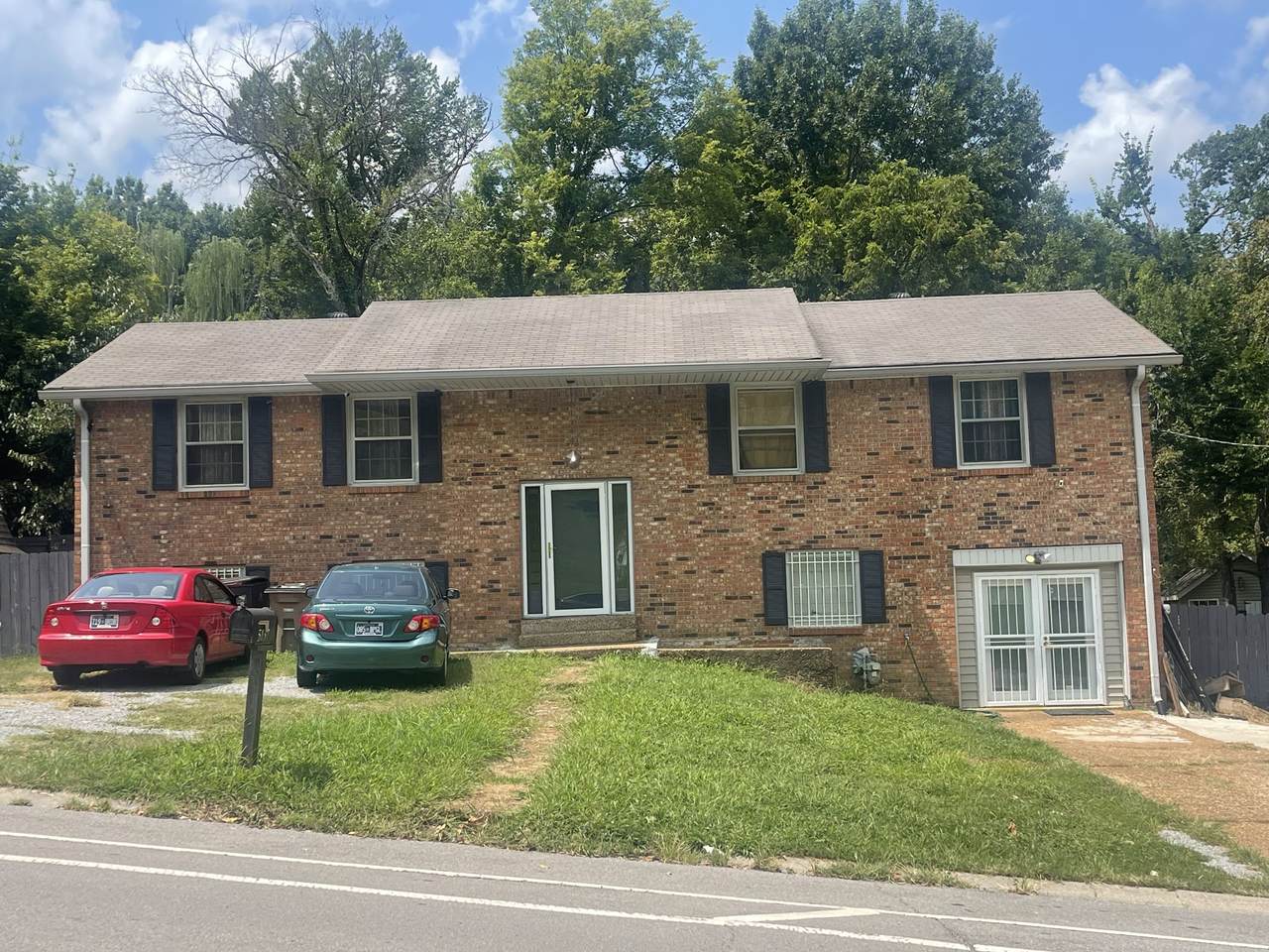 5137 Amalie Dr - Photo 1