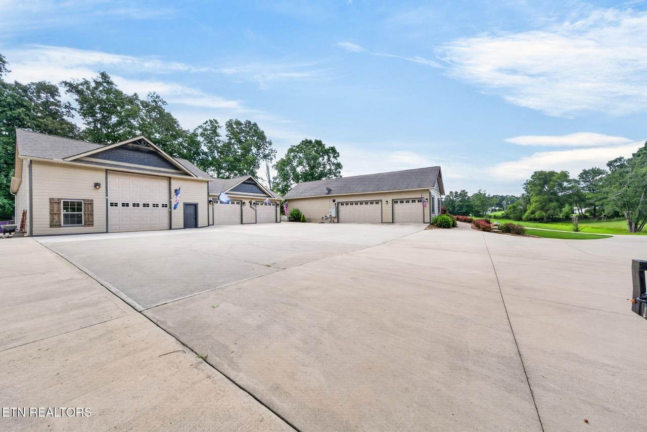 https://bt-photos.global.ssl.fastly.net/nashville/1280_boomver_1_RTC3508120-1.jpg