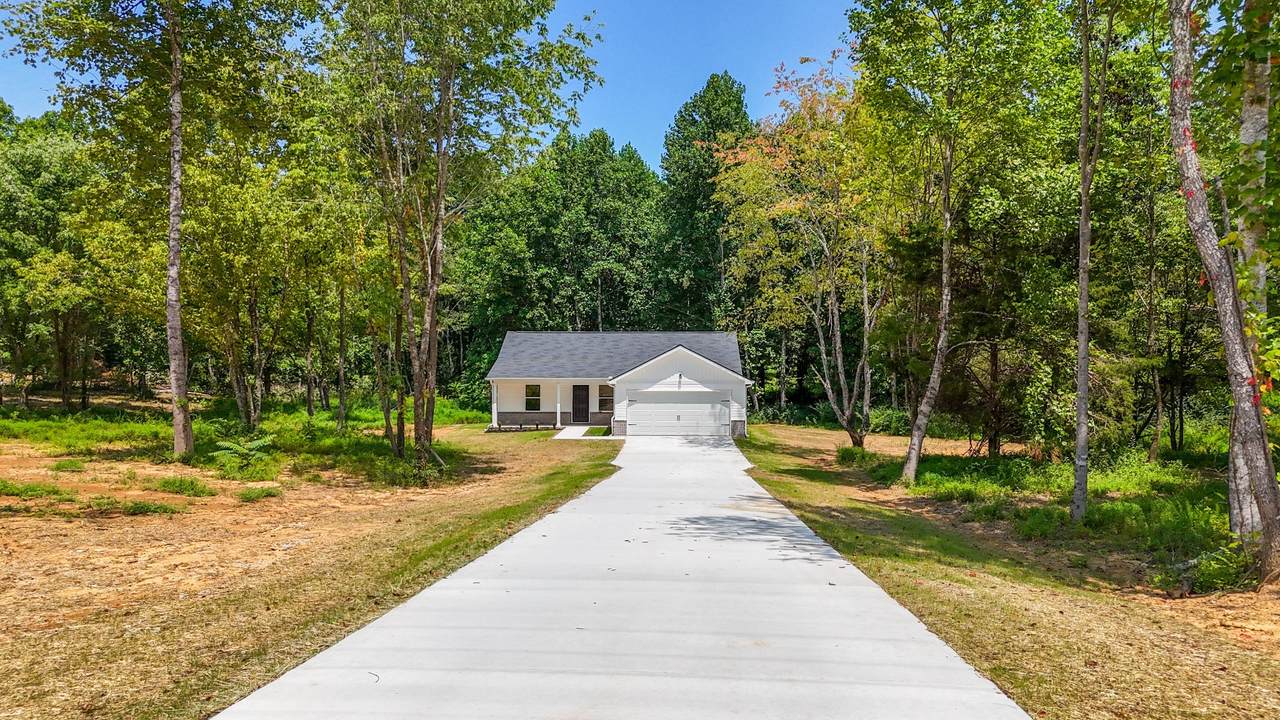 208 Crepe Myrtle Drive - Photo 1