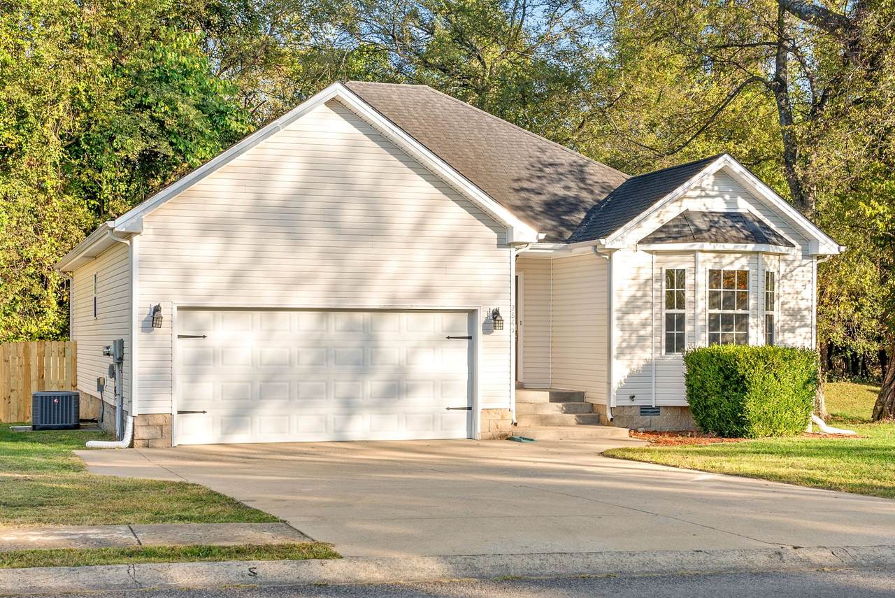 https://bt-photos.global.ssl.fastly.net/nashville/1280_boomver_1_RTC3508173-1.jpg