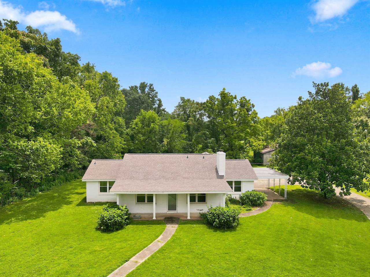 1448 Williams Hollow Rd - Photo 1