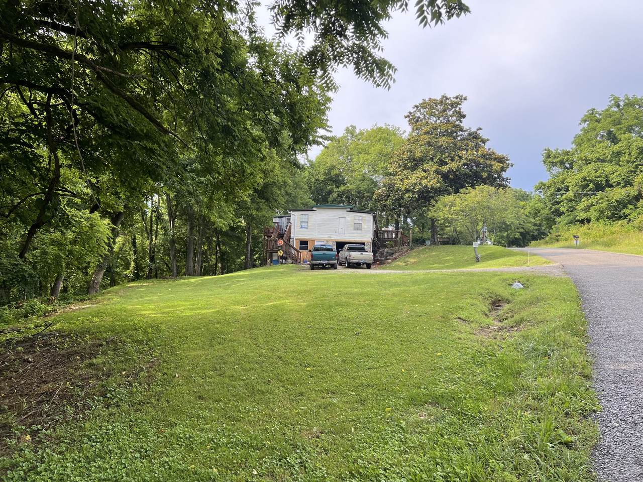 https://bt-photos.global.ssl.fastly.net/nashville/1280_boomver_1_RTC3510256-1.jpg