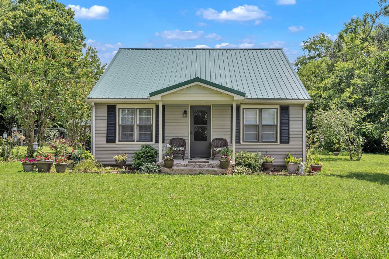 7806 Old Nashville Rd - Photo 1
