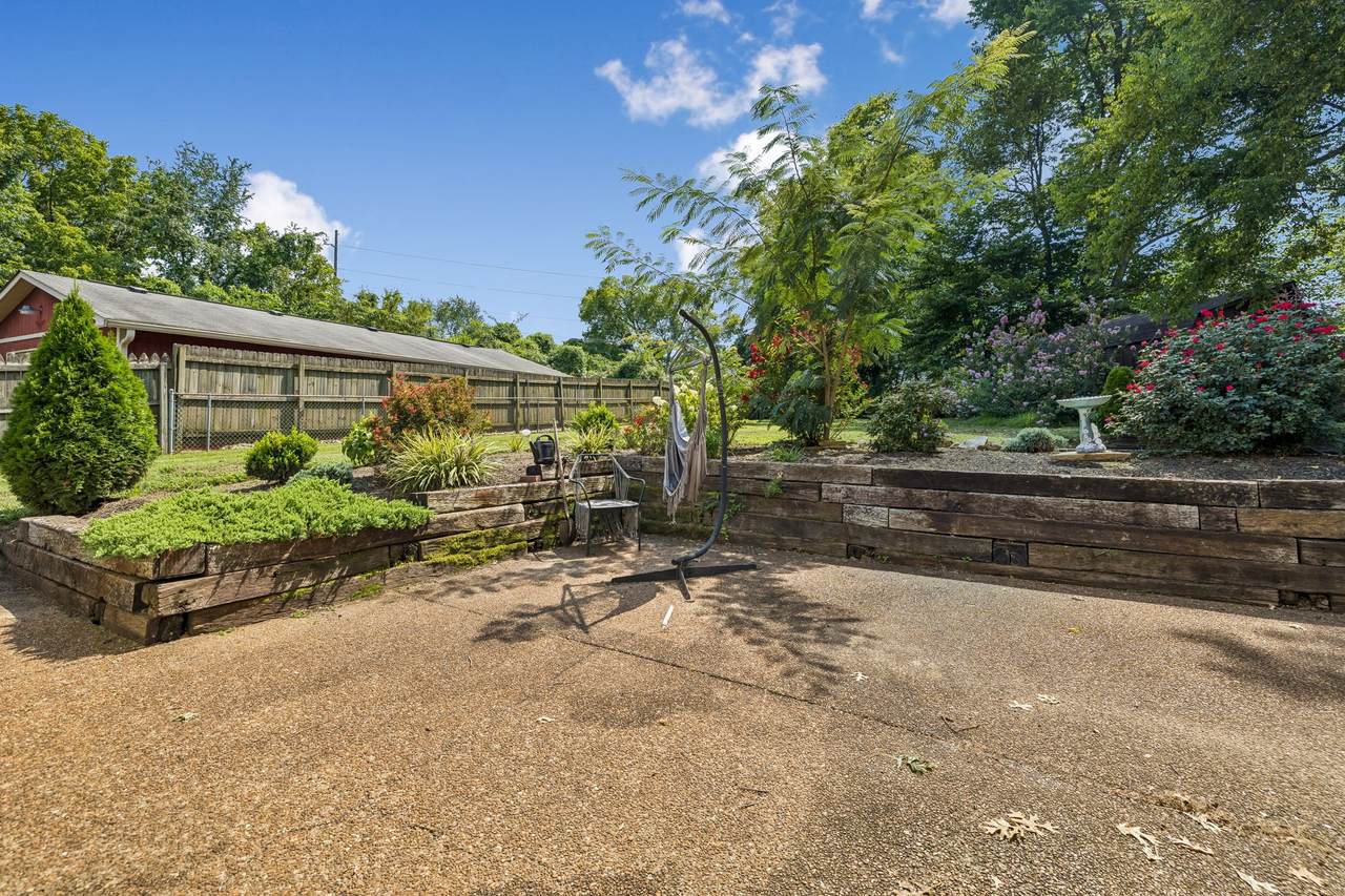 https://bt-photos.global.ssl.fastly.net/nashville/1280_boomver_1_RTC3510408-1.jpg