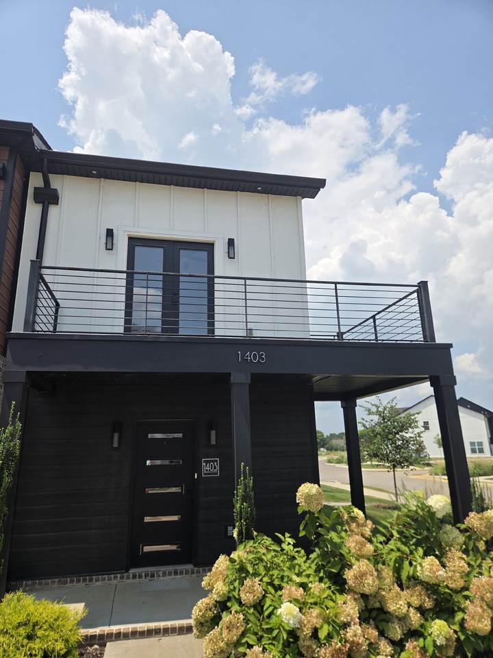 1403 Rebecca Johns Dr - Photo 1
