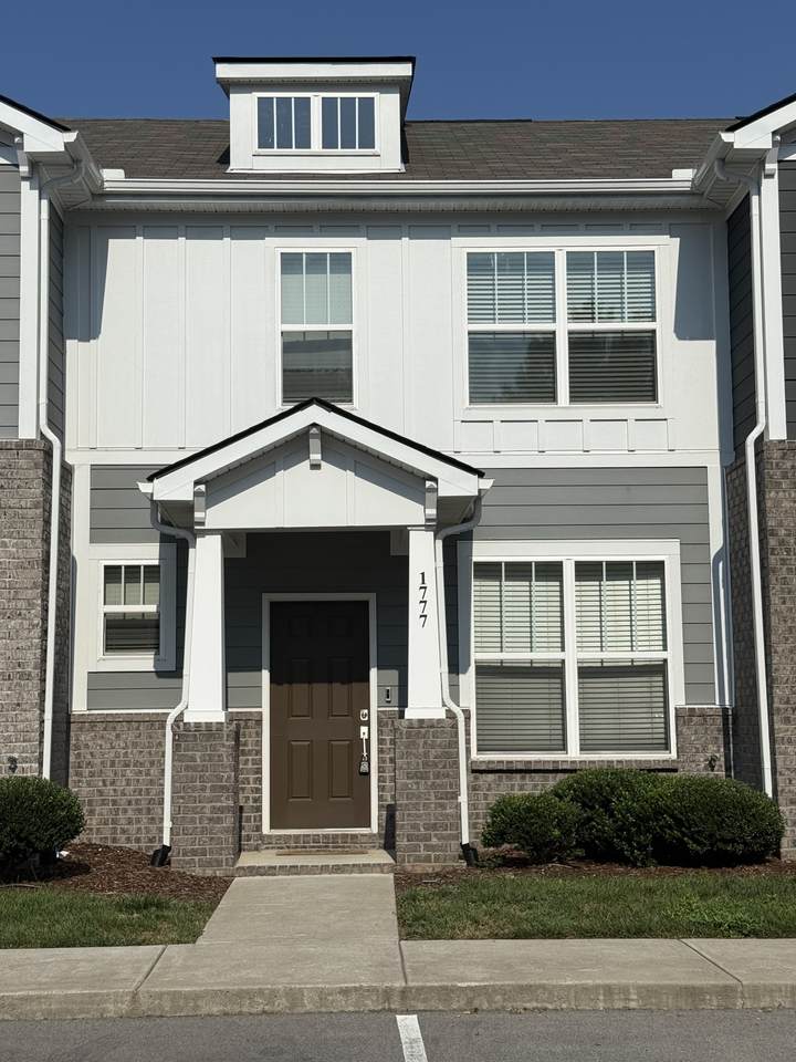 1777 Frodo Way - Photo 1