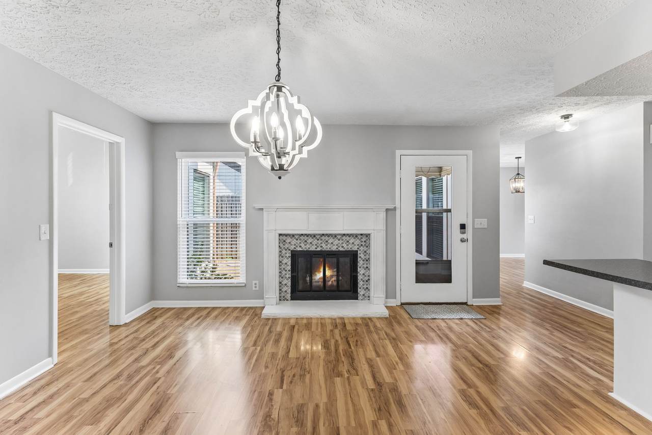 728 Blue Brick Pl - Photo 1
