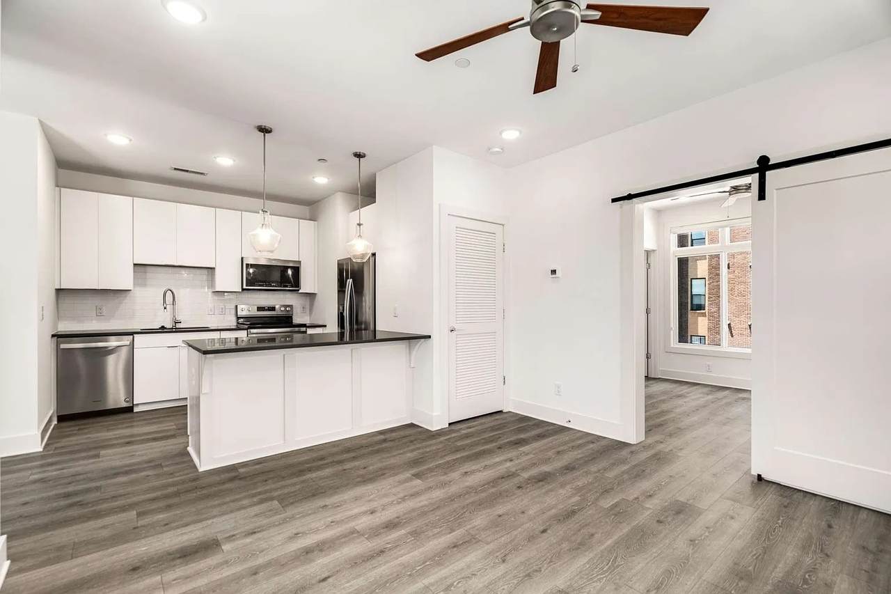1608 Marshall Hollow Dr - Photo 1