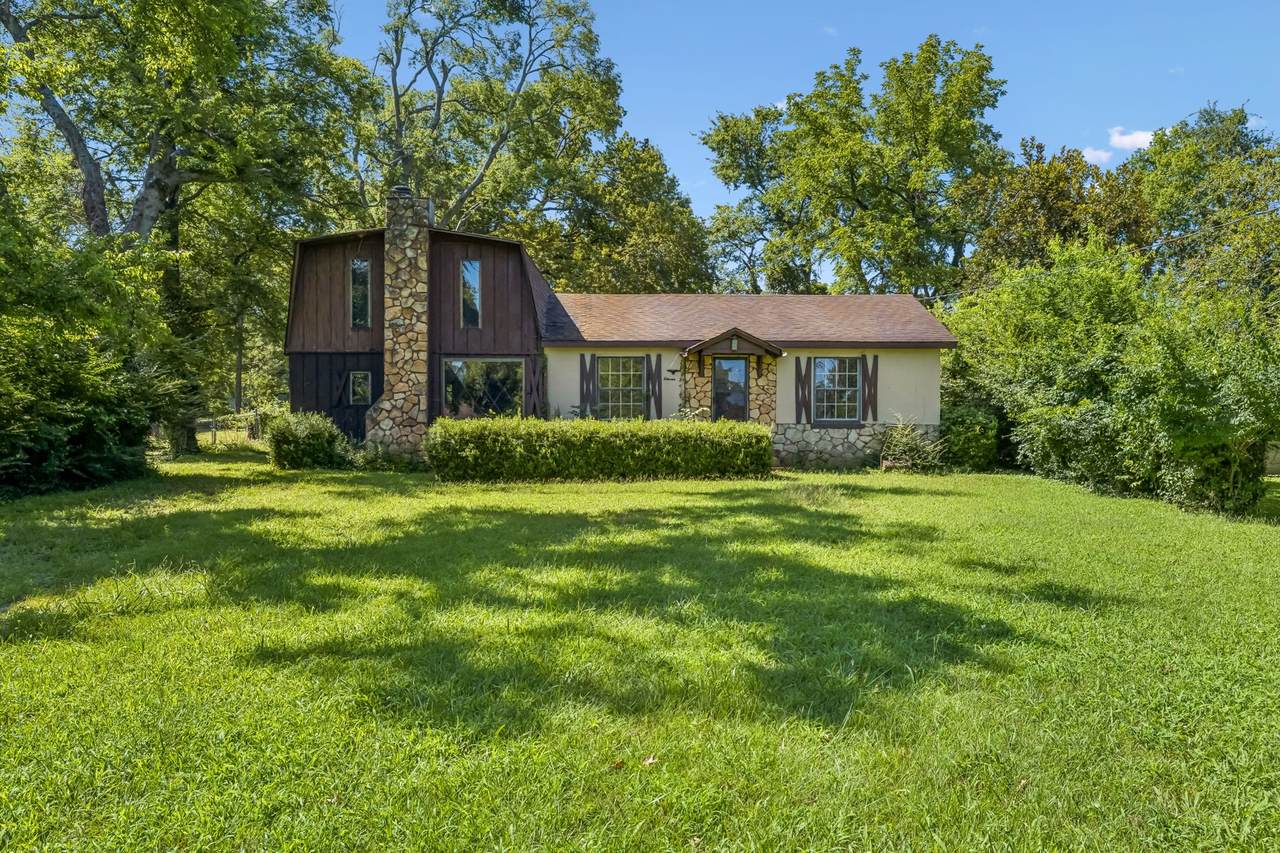 1128 Haysboro Ave - Photo 1