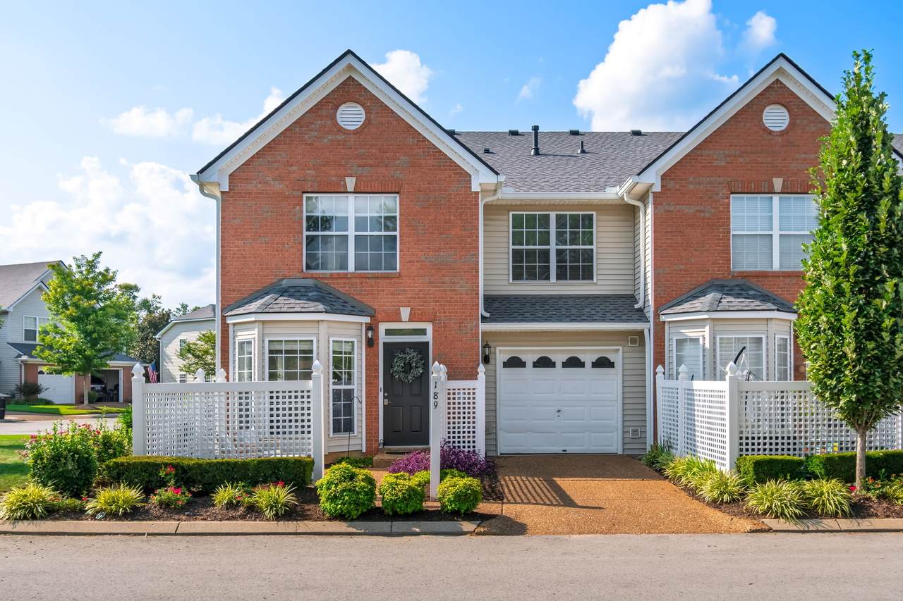 189 Stanton Hall Ln - Photo 1