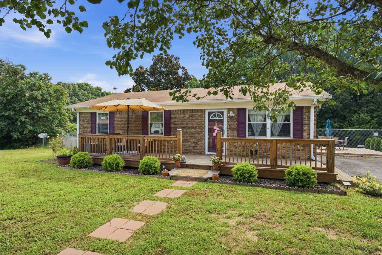 https://bt-photos.global.ssl.fastly.net/nashville/1280_boomver_1_RTC3512688-1.jpg
