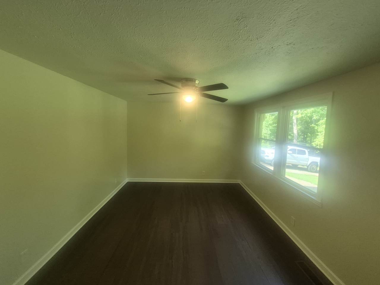 https://bt-photos.global.ssl.fastly.net/nashville/1280_boomver_1_RTC3512941-1.jpg
