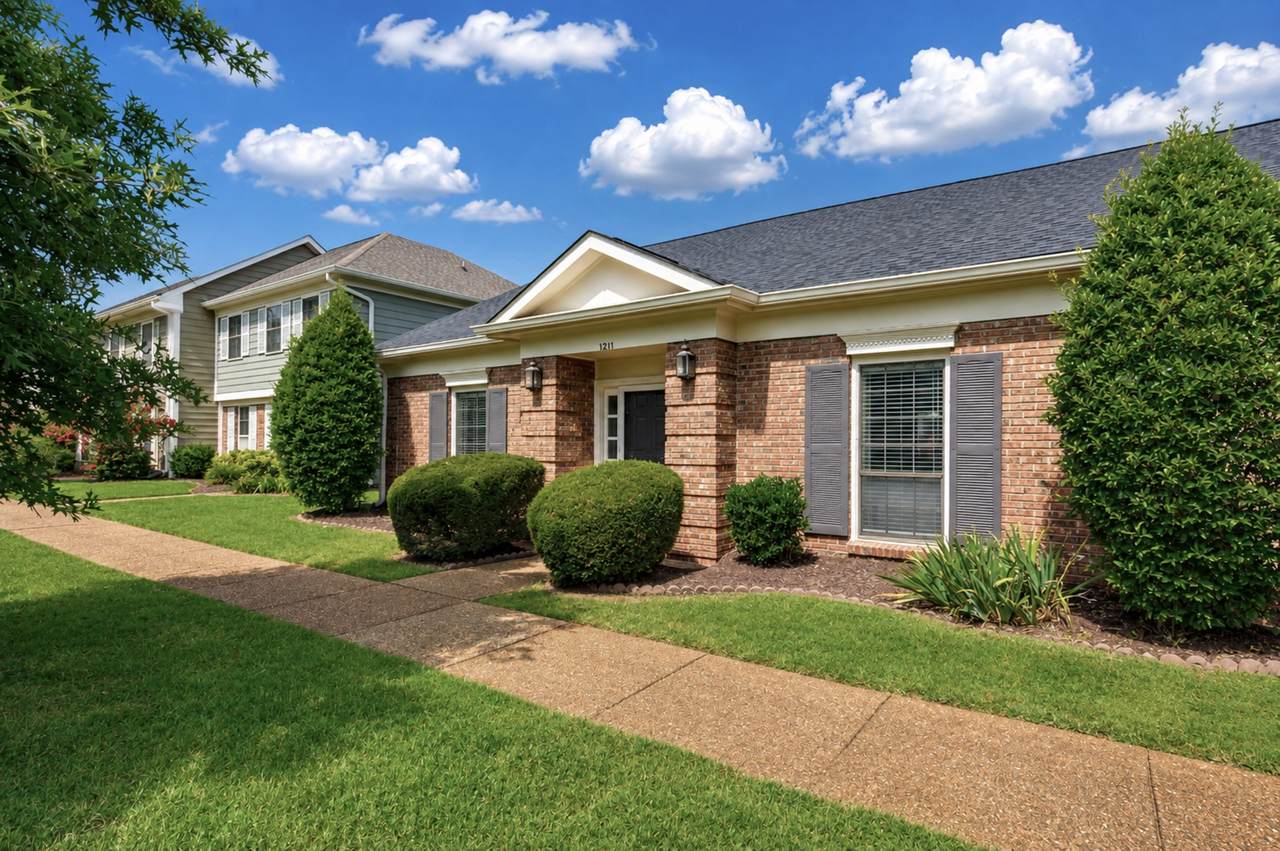 https://bt-photos.global.ssl.fastly.net/nashville/1280_boomver_1_RTC3512943-1.jpg