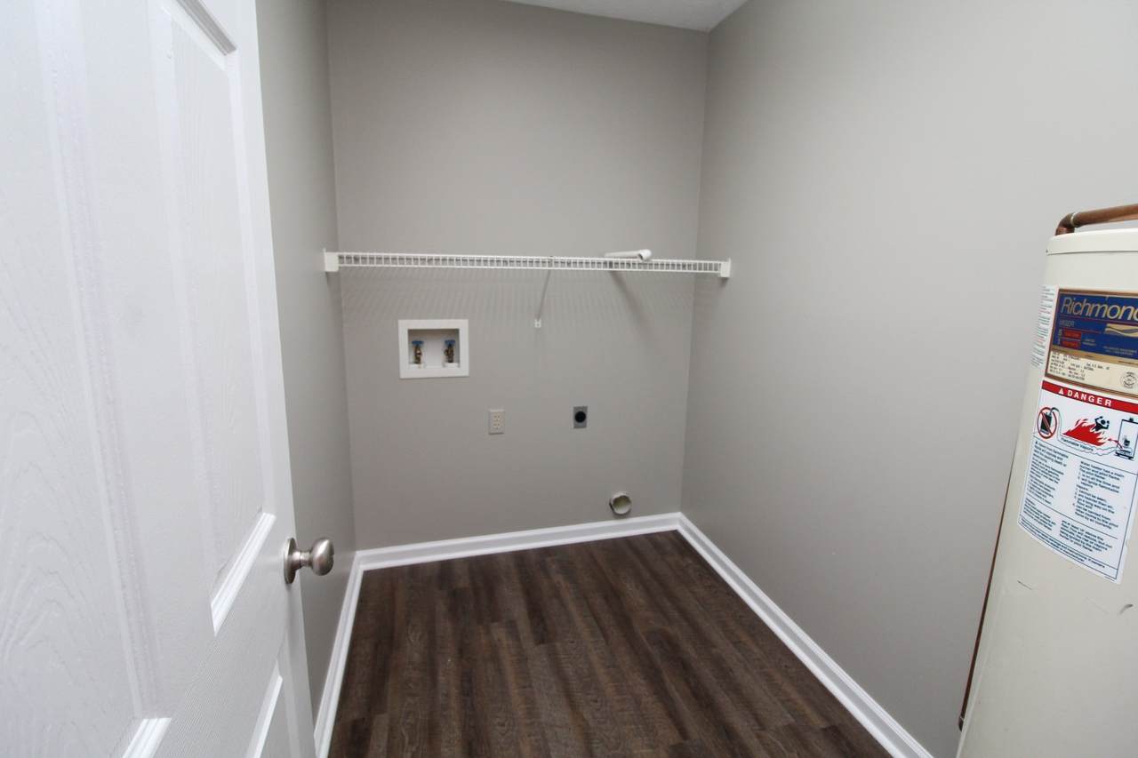https://bt-photos.global.ssl.fastly.net/nashville/1280_boomver_1_RTC3513022-1.jpg