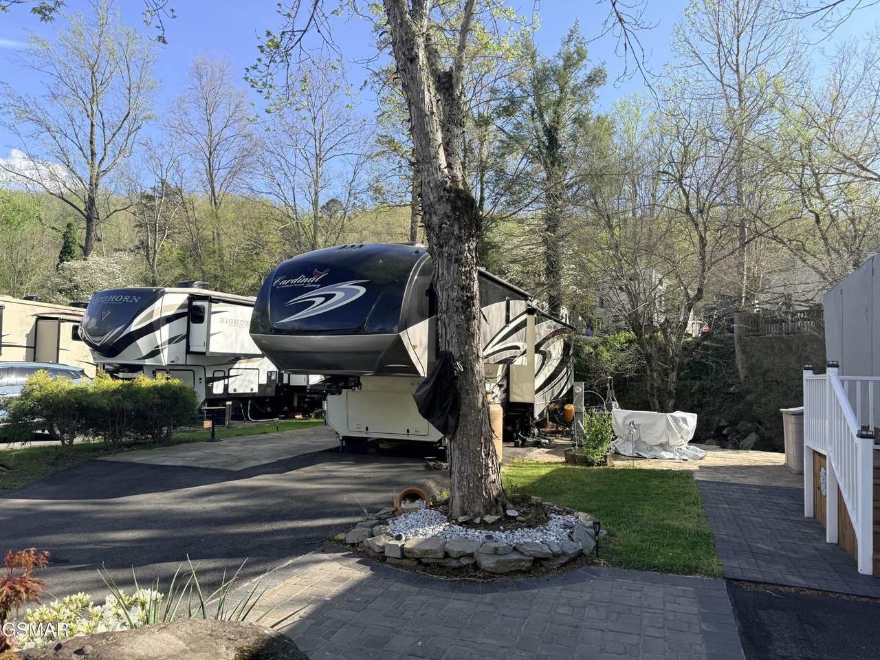 https://bt-photos.global.ssl.fastly.net/nashville/1280_boomver_1_RTC3513035-1.jpg