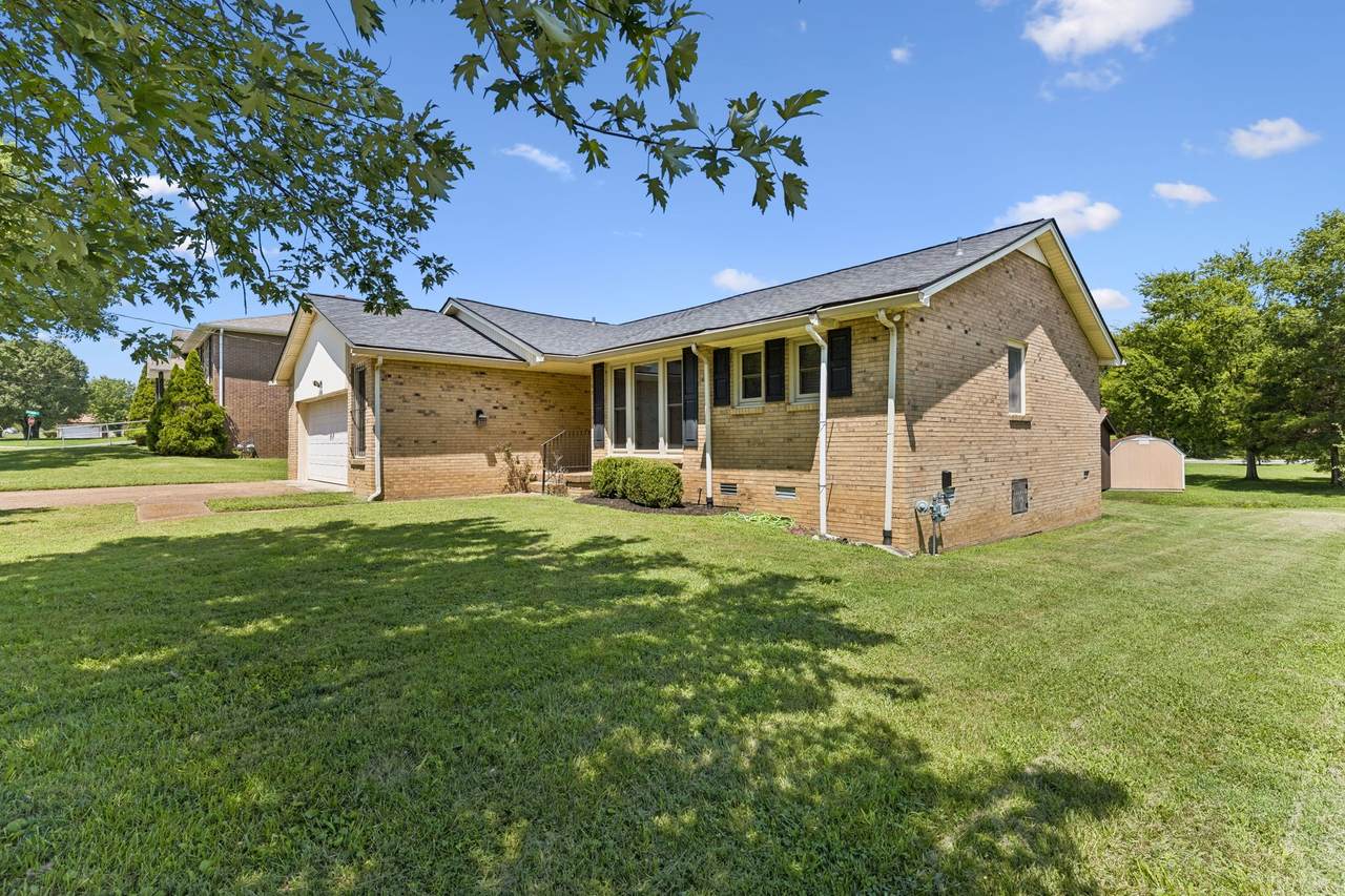 https://bt-photos.global.ssl.fastly.net/nashville/1280_boomver_1_RTC3513134-1.jpg