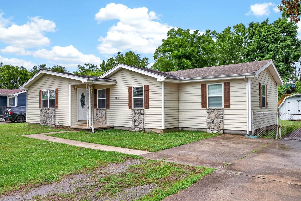 306 Belinda Pkwy - Photo 1
