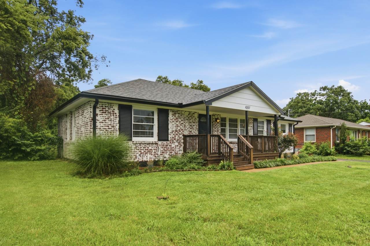 https://bt-photos.global.ssl.fastly.net/nashville/1280_boomver_1_RTC3513789-1.jpg
