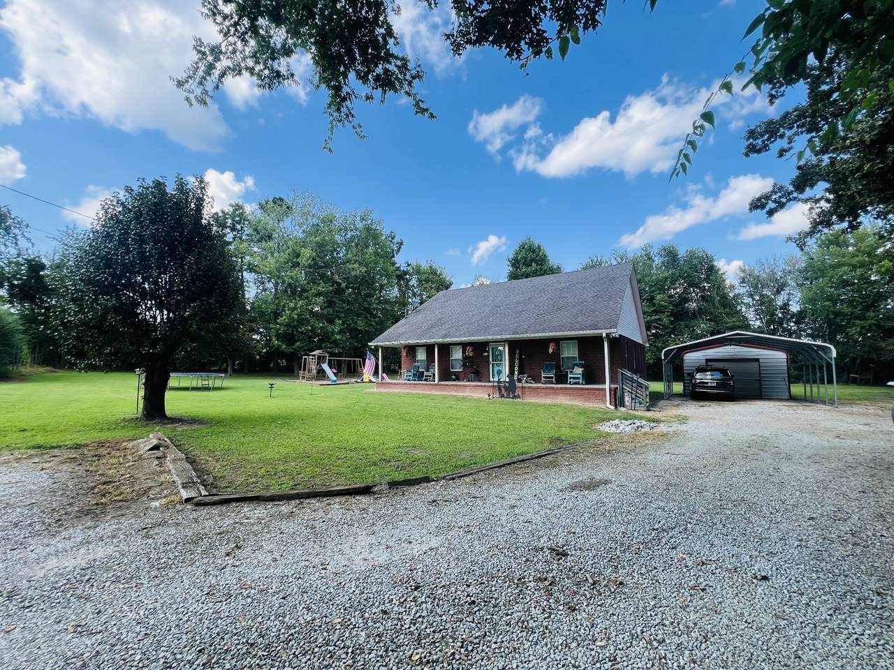 690 Monument Rd - Photo 1