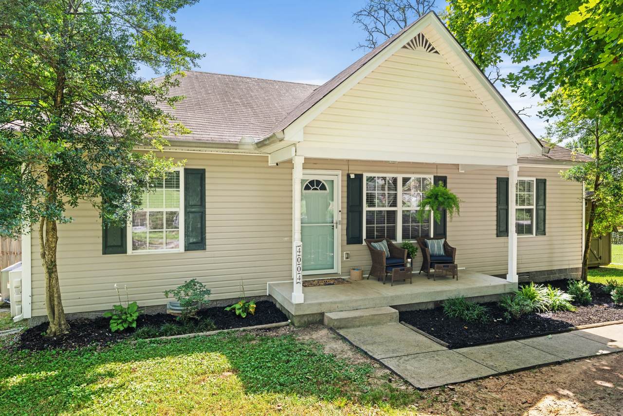 4004 Cumberland Ave - Photo 1