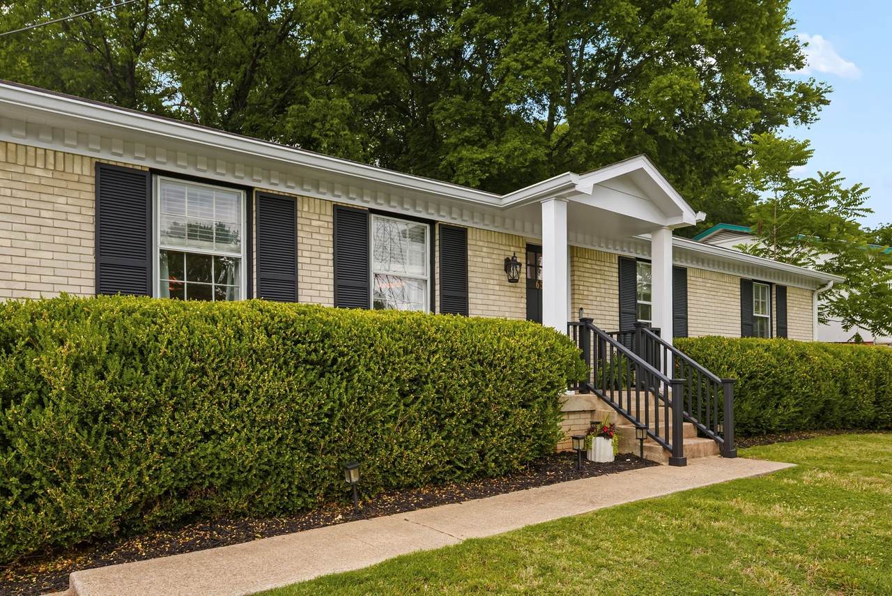https://bt-photos.global.ssl.fastly.net/nashville/1280_boomver_1_RTC3514297-1.jpg