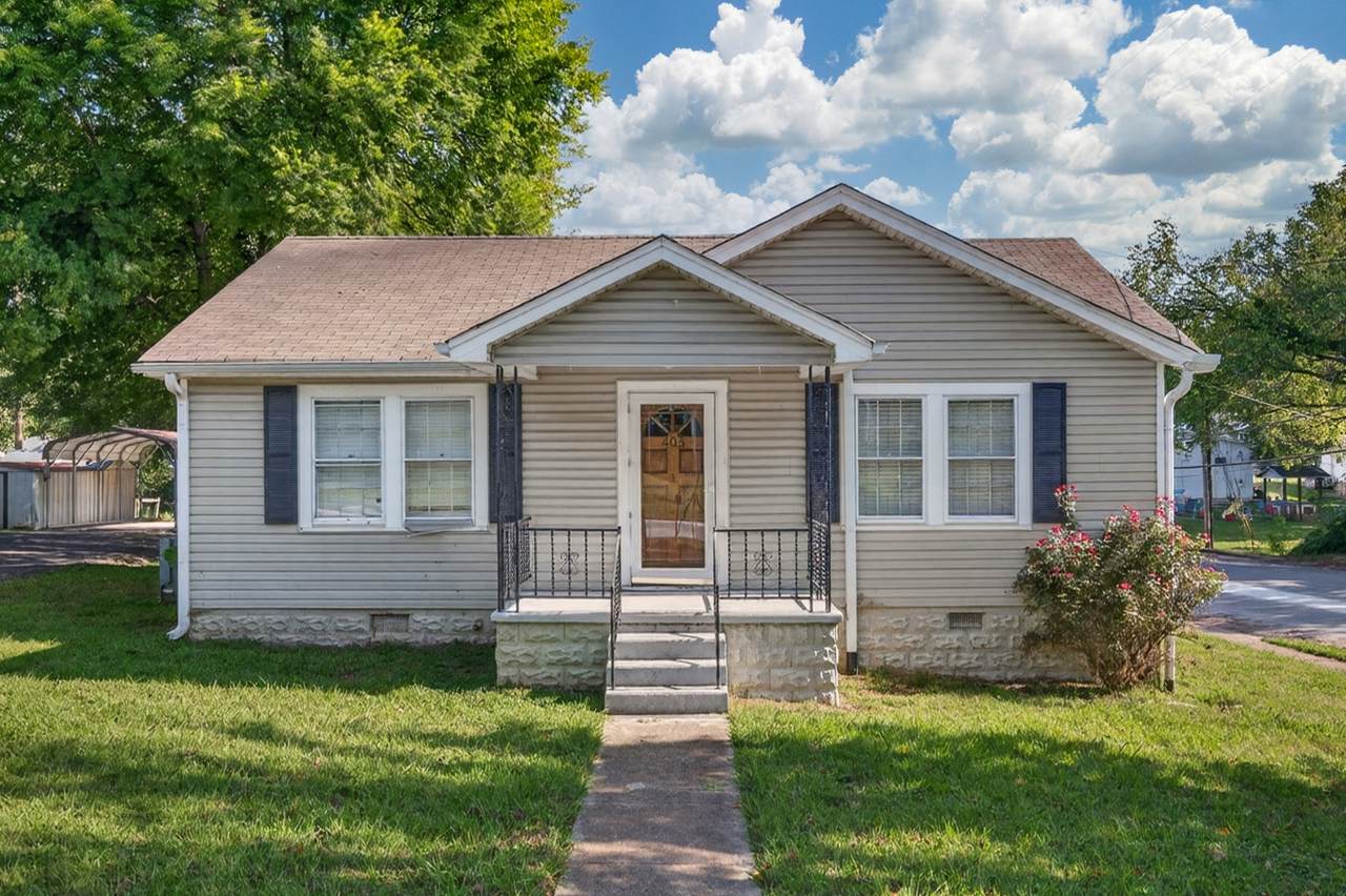 405 Swanson Blvd - Photo 1