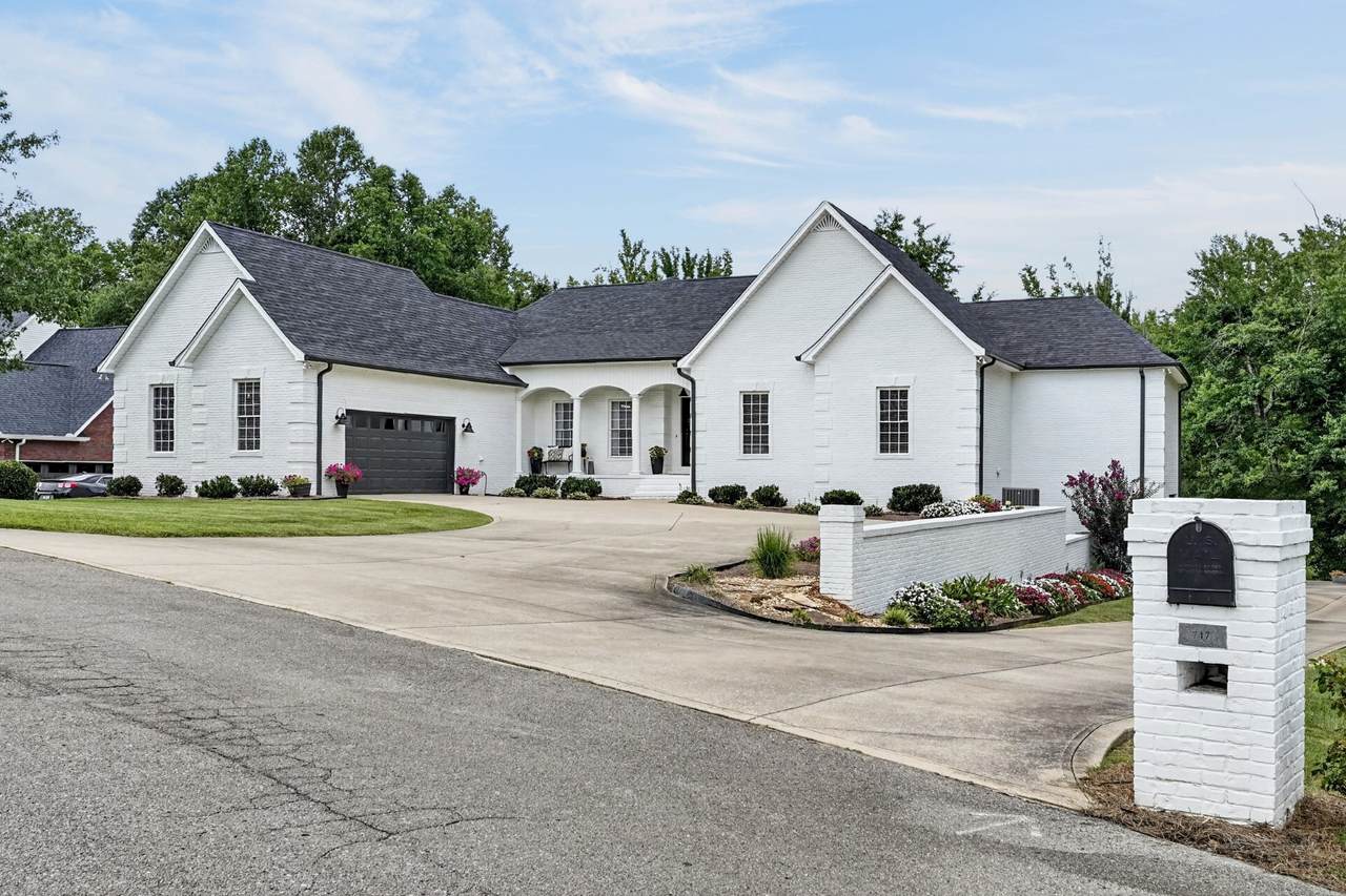 747 Coveview Cir - Photo 1