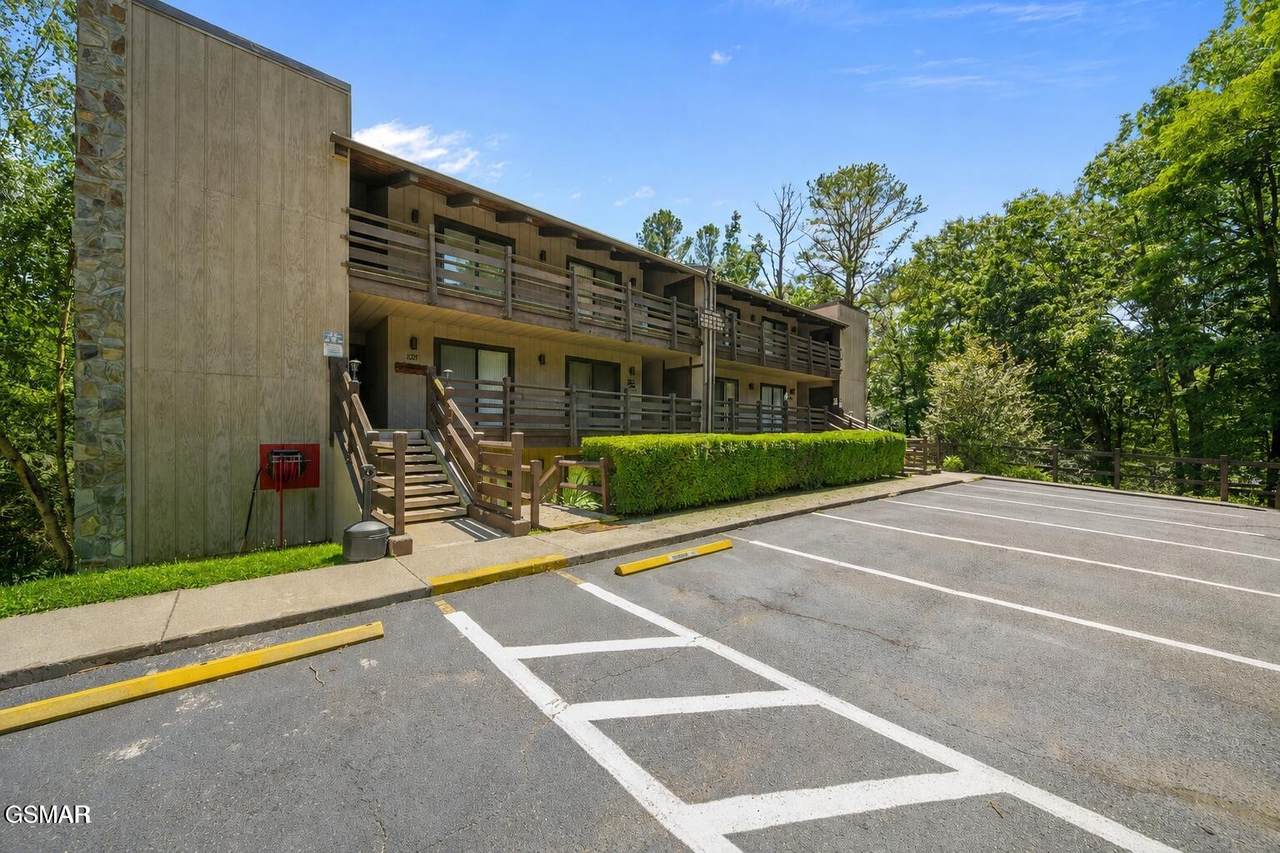 1081 Cove Road - Photo 1