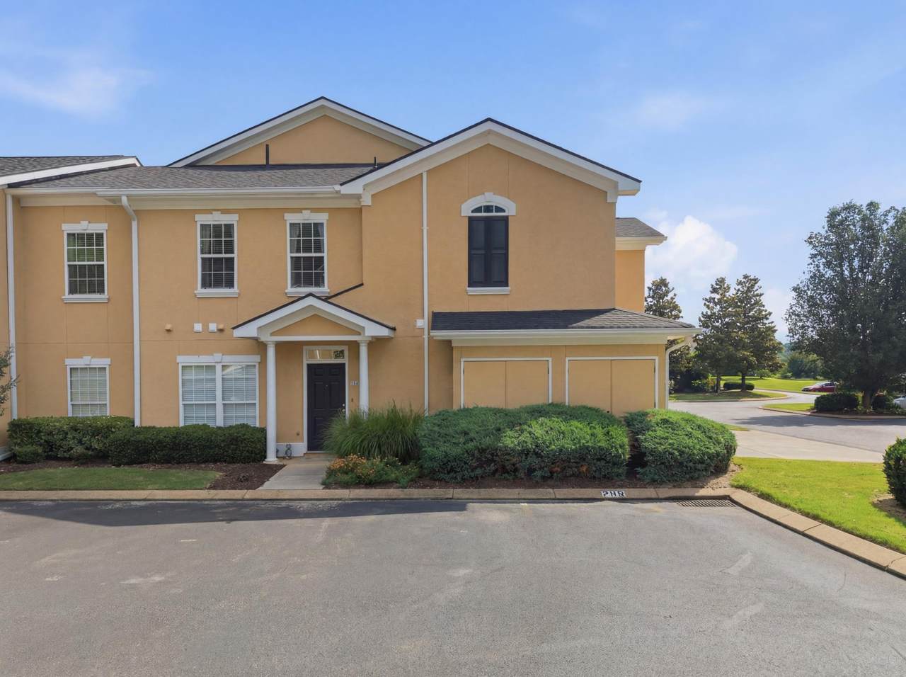 309 Renaissance Court - Photo 1