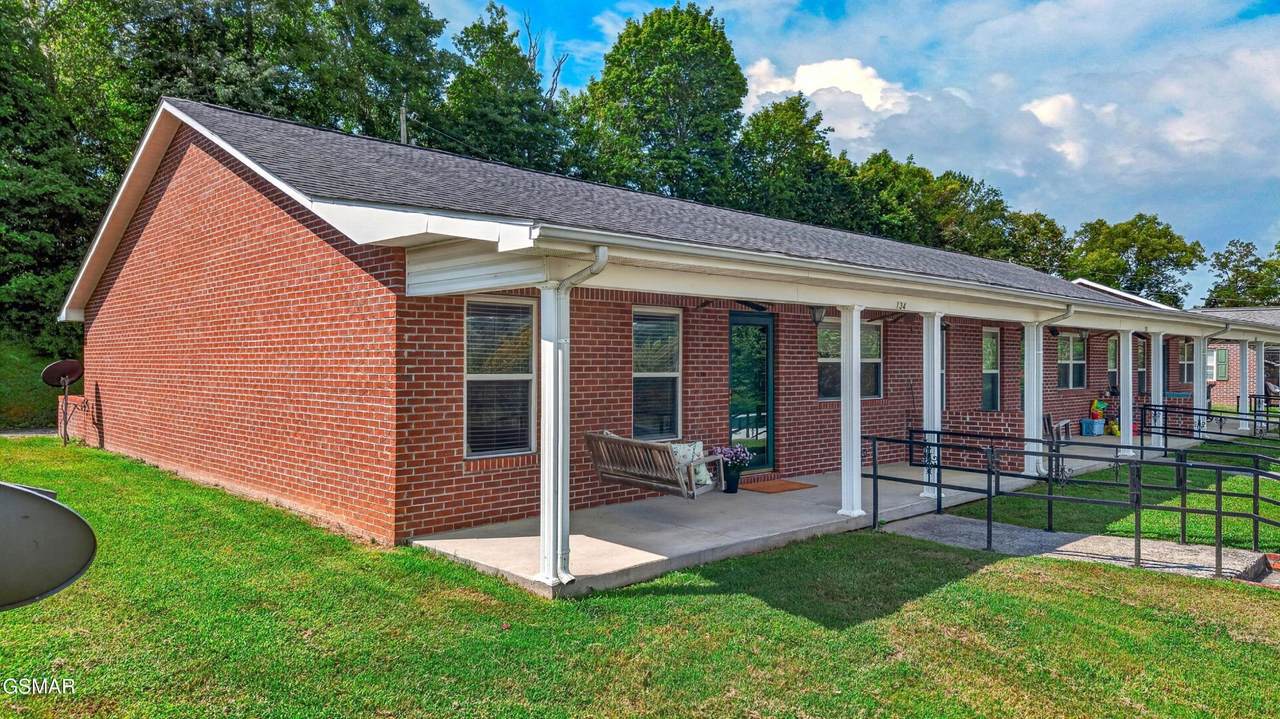 https://bt-photos.global.ssl.fastly.net/nashville/1280_boomver_1_RTC3520350-1.jpg