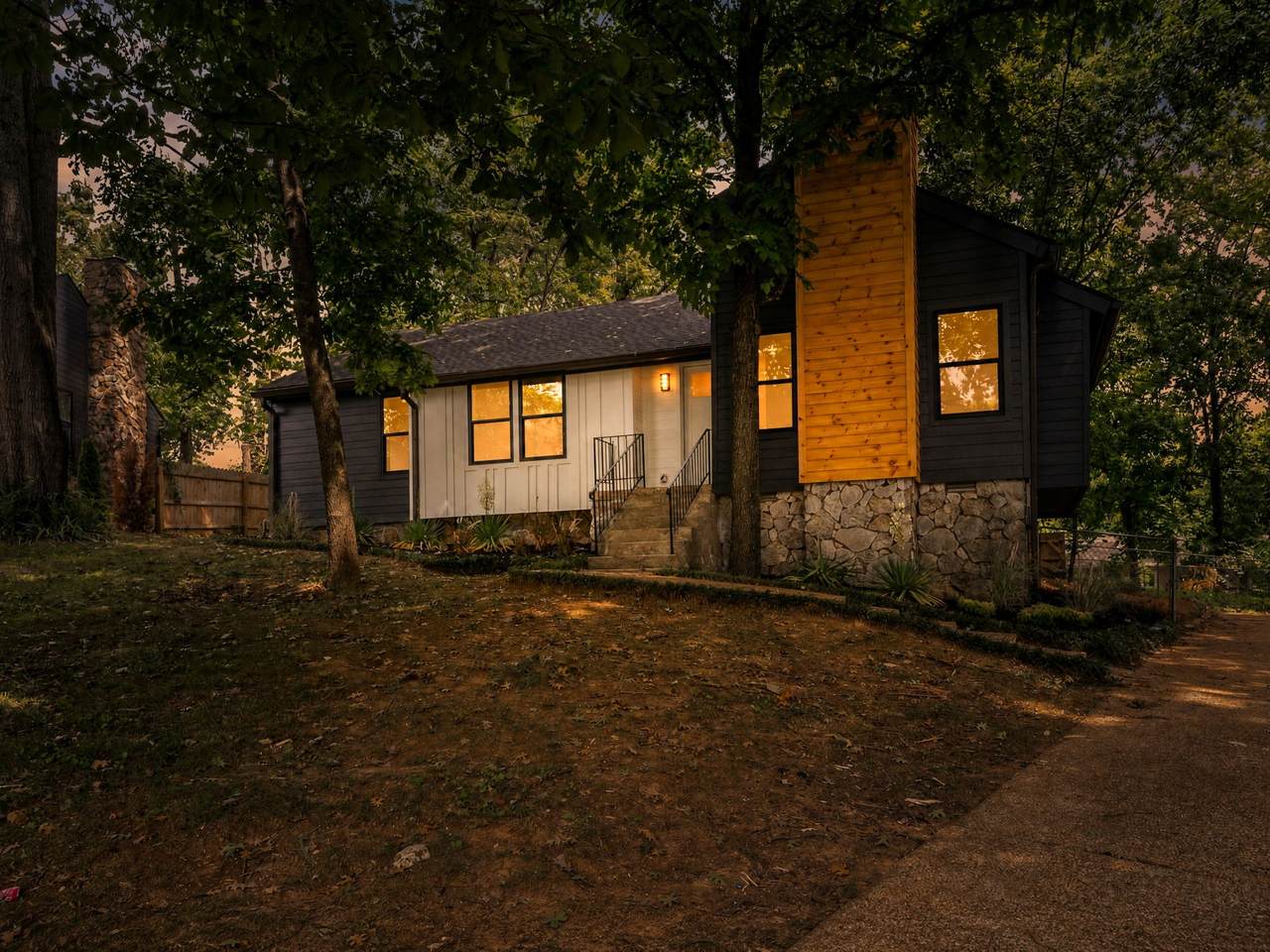 https://bt-photos.global.ssl.fastly.net/nashville/1280_boomver_1_RTC3520381-1.jpg