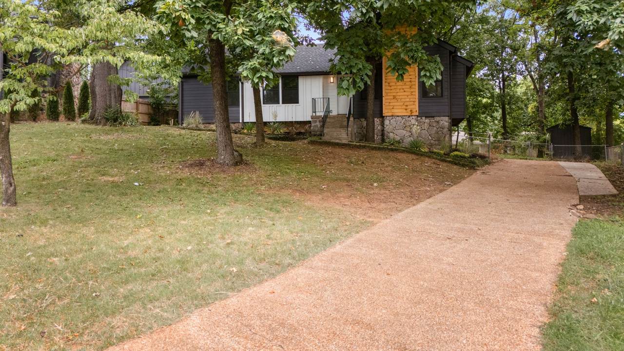 https://bt-photos.global.ssl.fastly.net/nashville/1280_boomver_1_RTC3520381-1.jpg