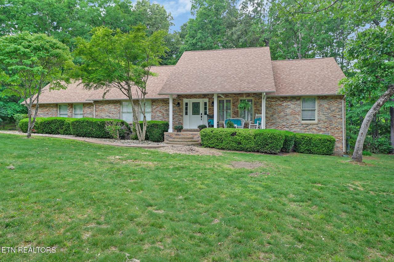 30 Laurel Circle - Photo 1