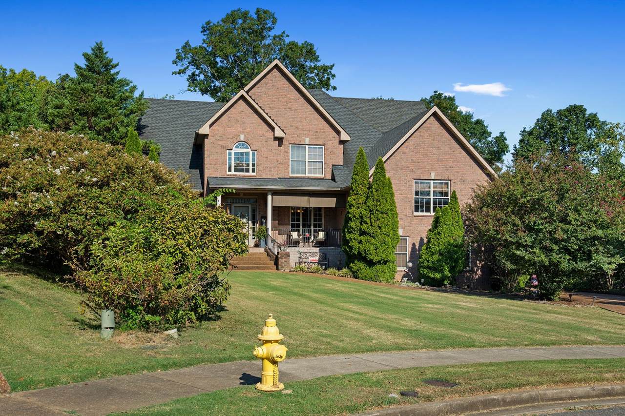 https://bt-photos.global.ssl.fastly.net/nashville/1280_boomver_1_RTC3520860-1.jpg