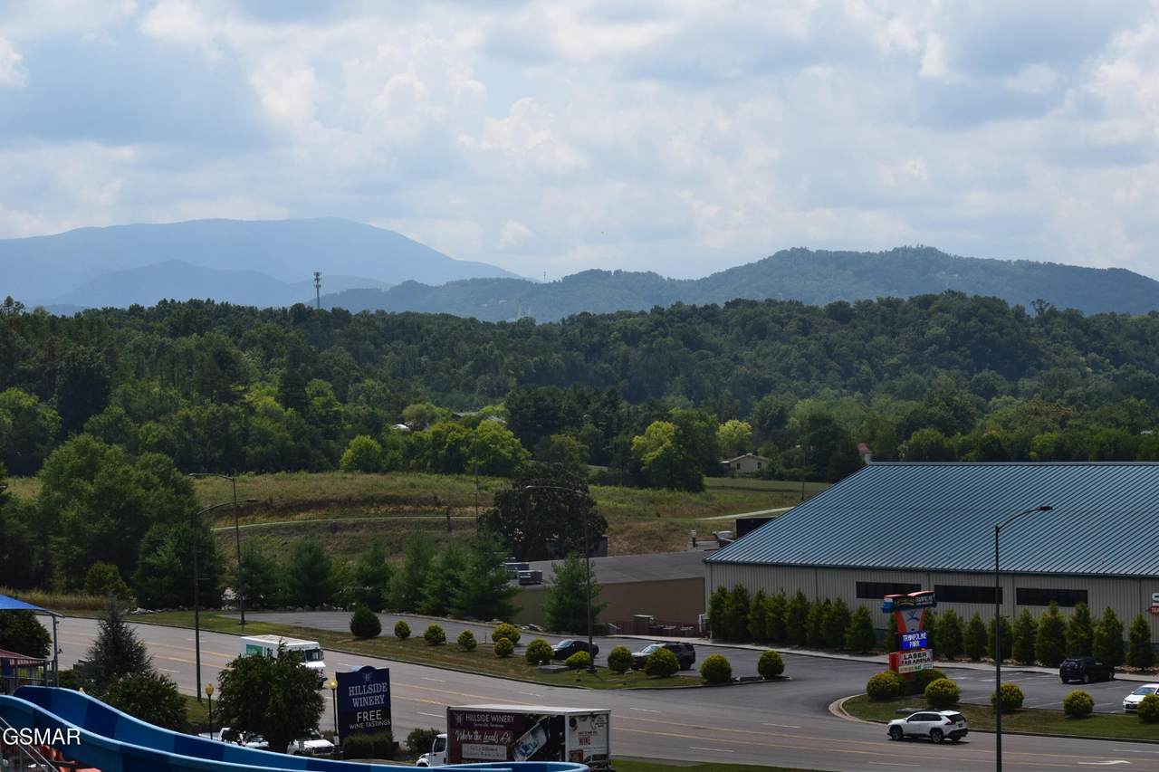 https://bt-photos.global.ssl.fastly.net/nashville/1280_boomver_1_RTC3524671-1.jpg