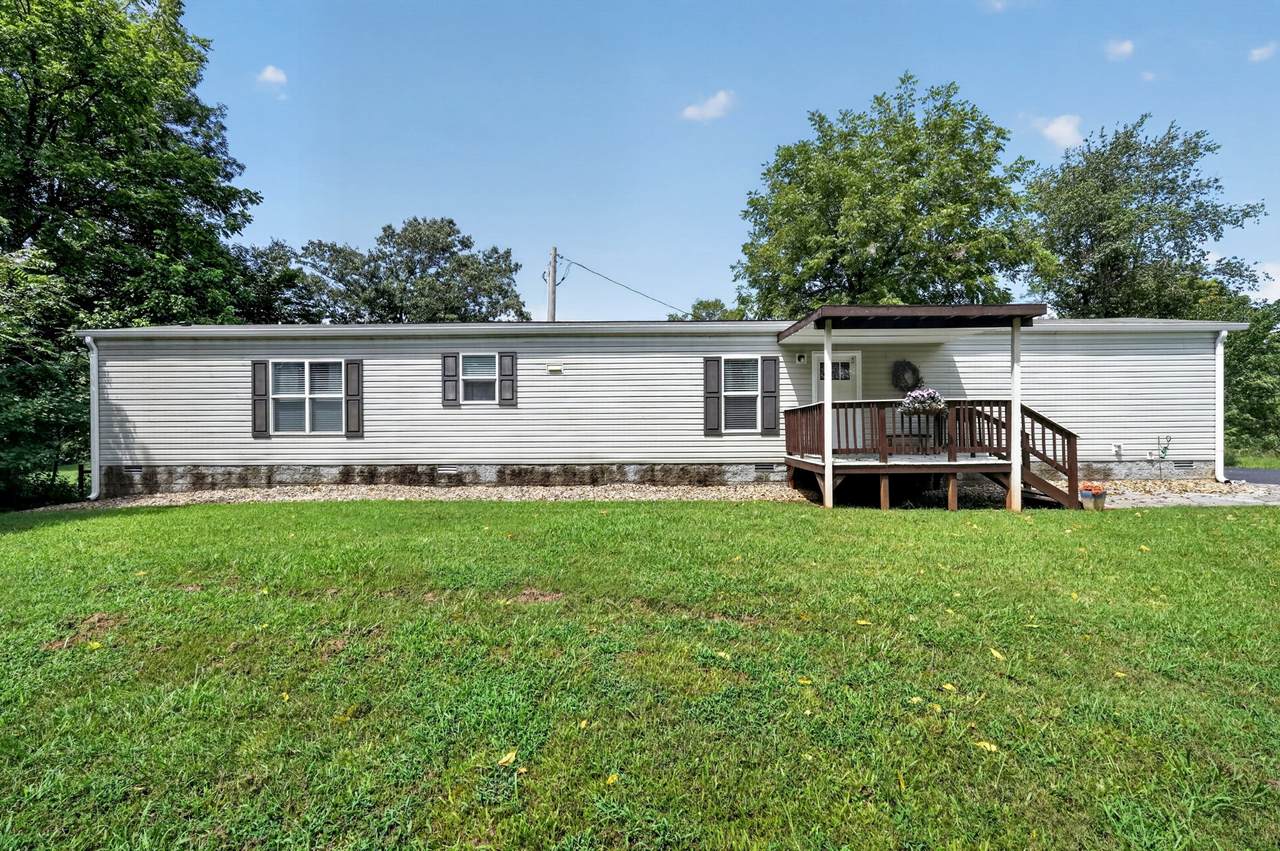 1757 Byrdstown Hwy - Photo 1