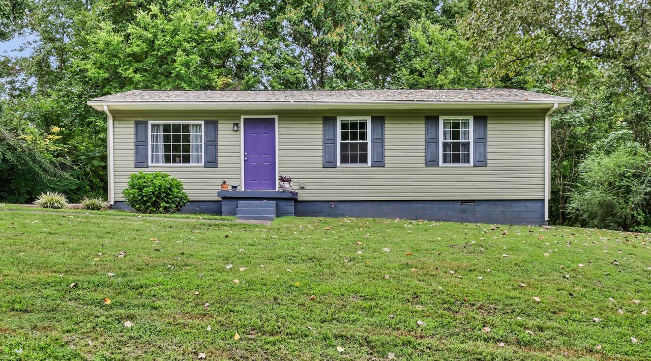 2714 Patricia Ln - Photo 1