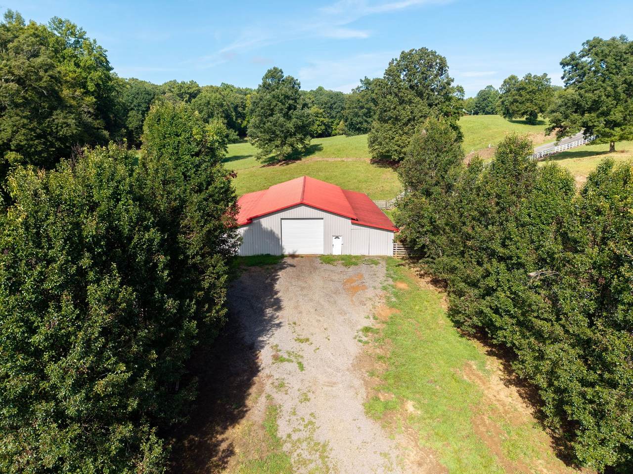 https://bt-photos.global.ssl.fastly.net/nashville/1280_boomver_1_RTC3526509-1.jpg