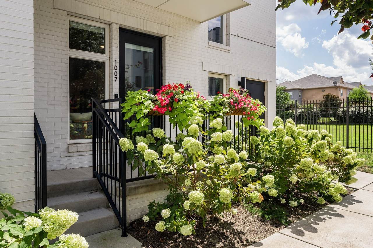1007 Scovel St - Photo 1