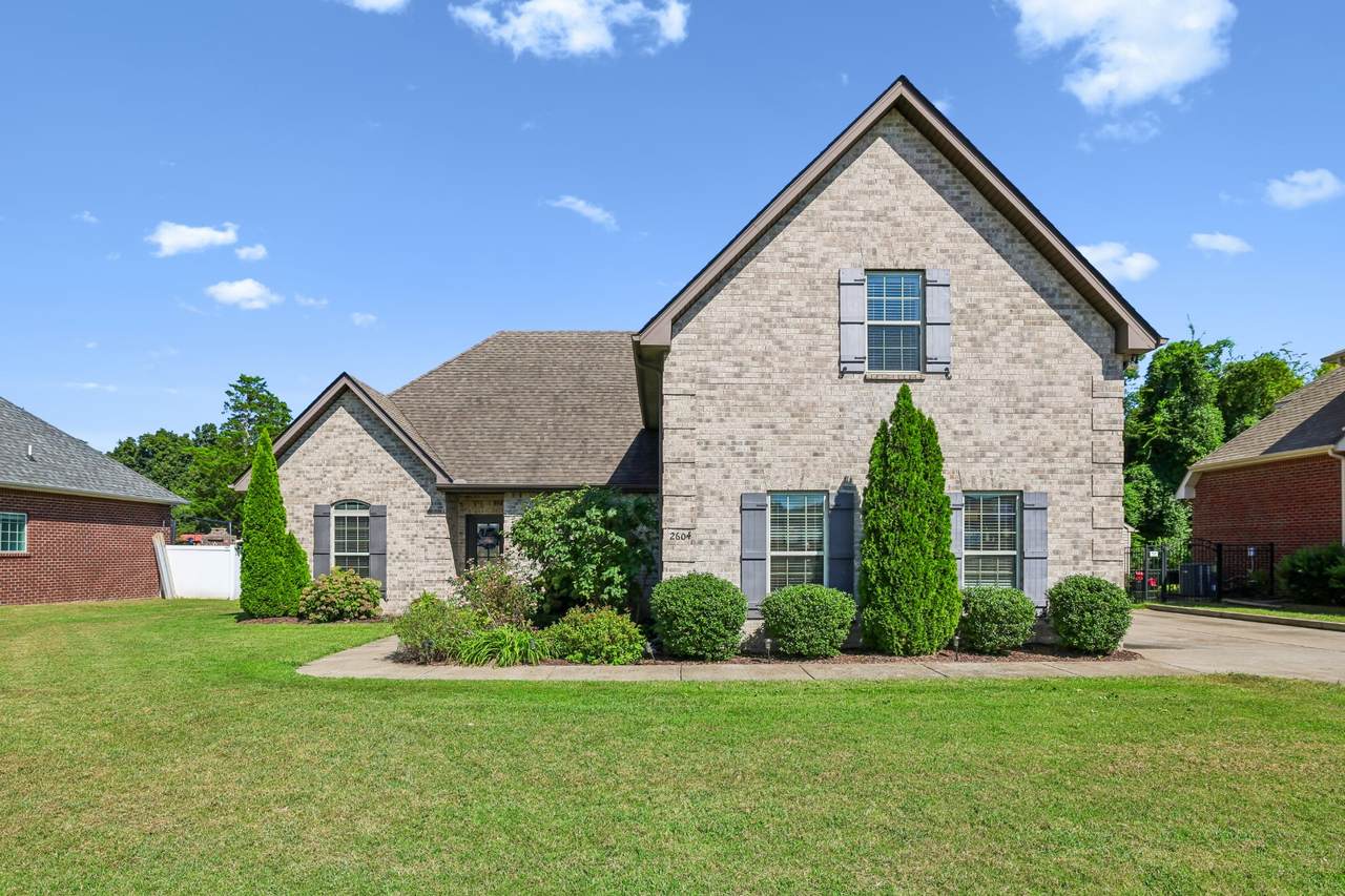 2604 Tellyman Ave - Photo 1