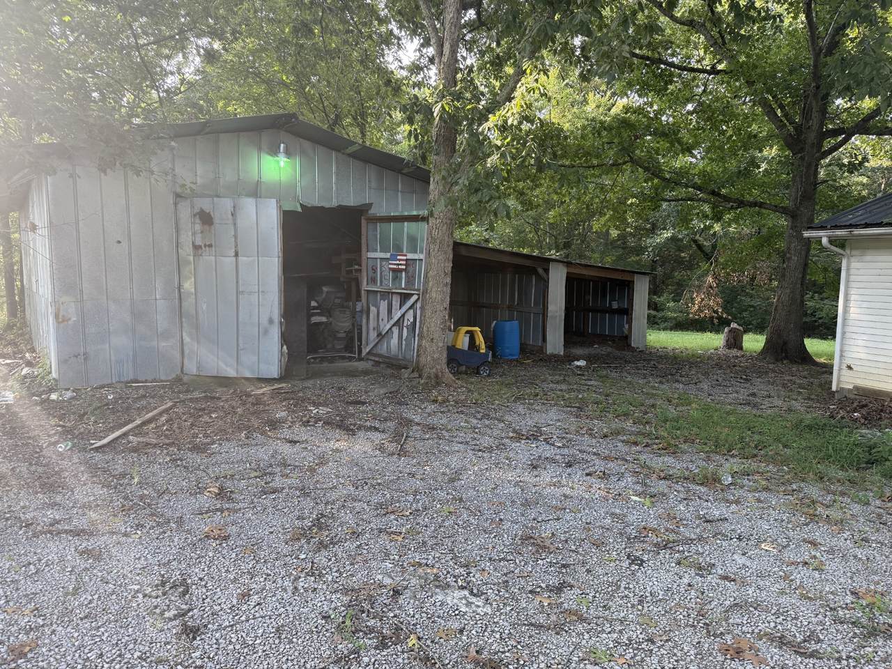 https://bt-photos.global.ssl.fastly.net/nashville/1280_boomver_1_RTC3527153-1.jpg