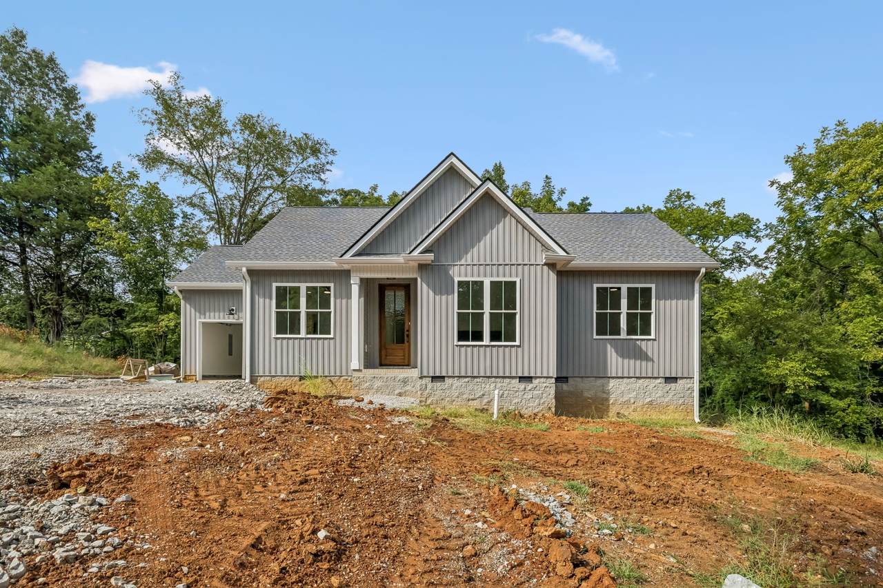 200 Wallace St - Photo 1