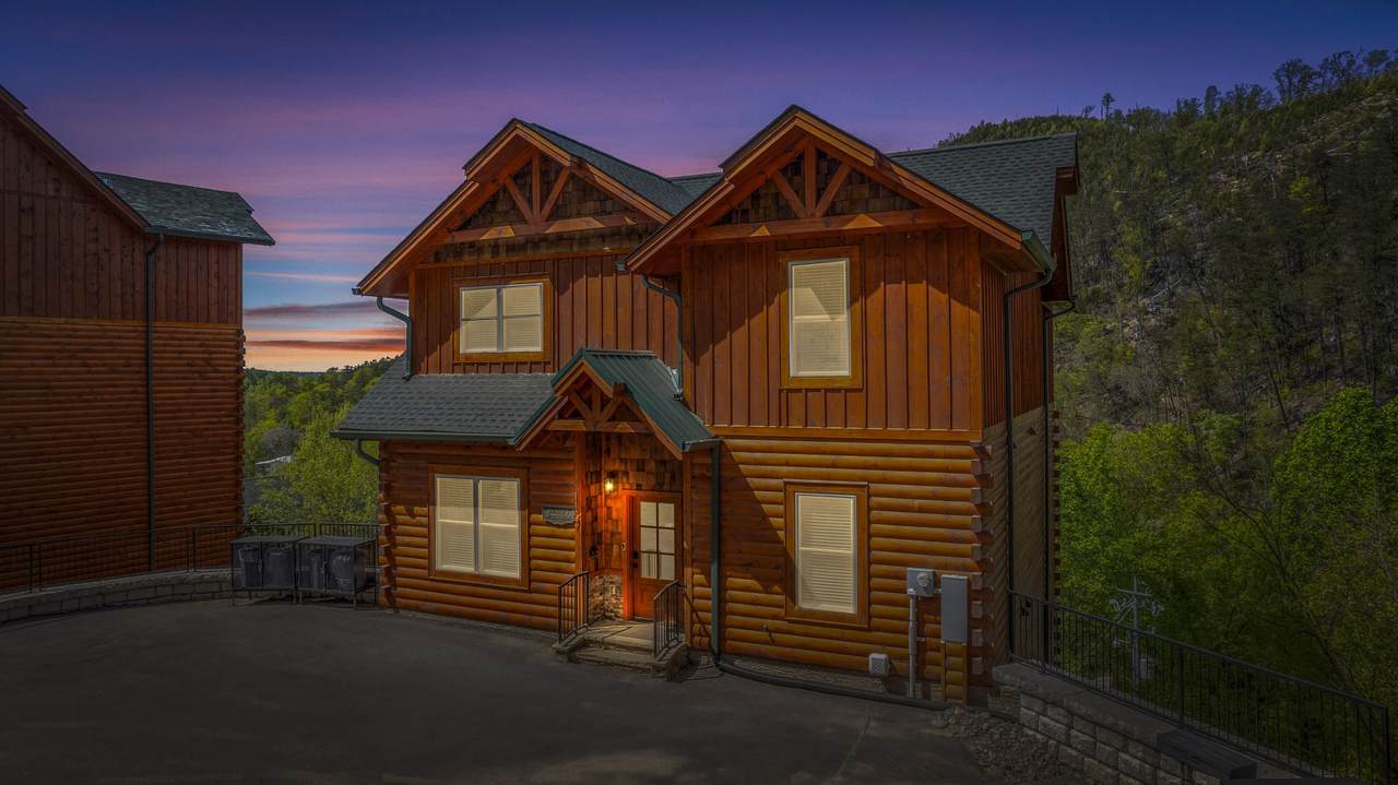 1127 Autumn Path Way - Photo 1