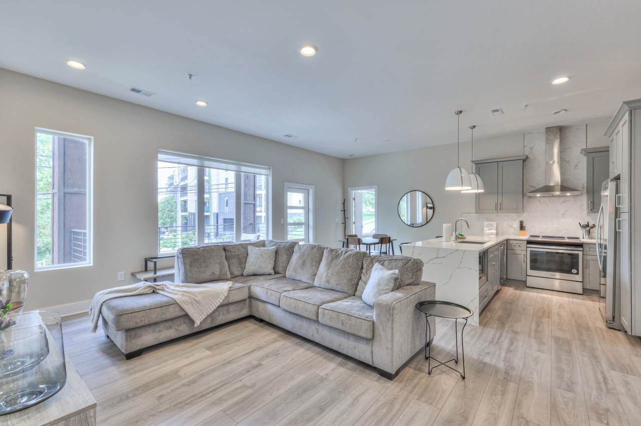 119 Mason Avenue - Photo 1