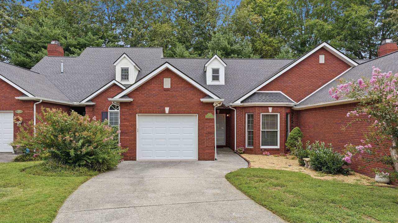 143 Hickory Ct - Photo 1