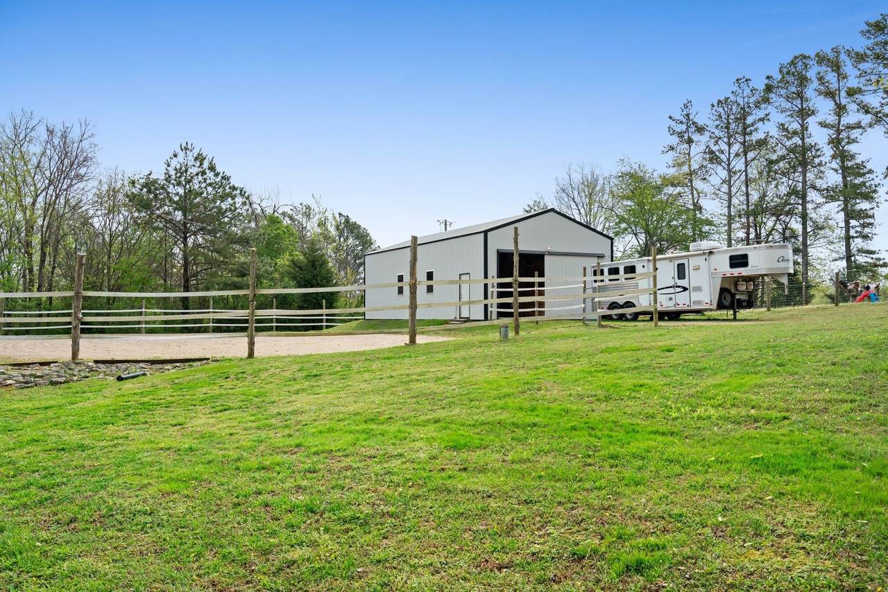 https://bt-photos.global.ssl.fastly.net/nashville/1280_boomver_1_RTC3530021-1.jpg