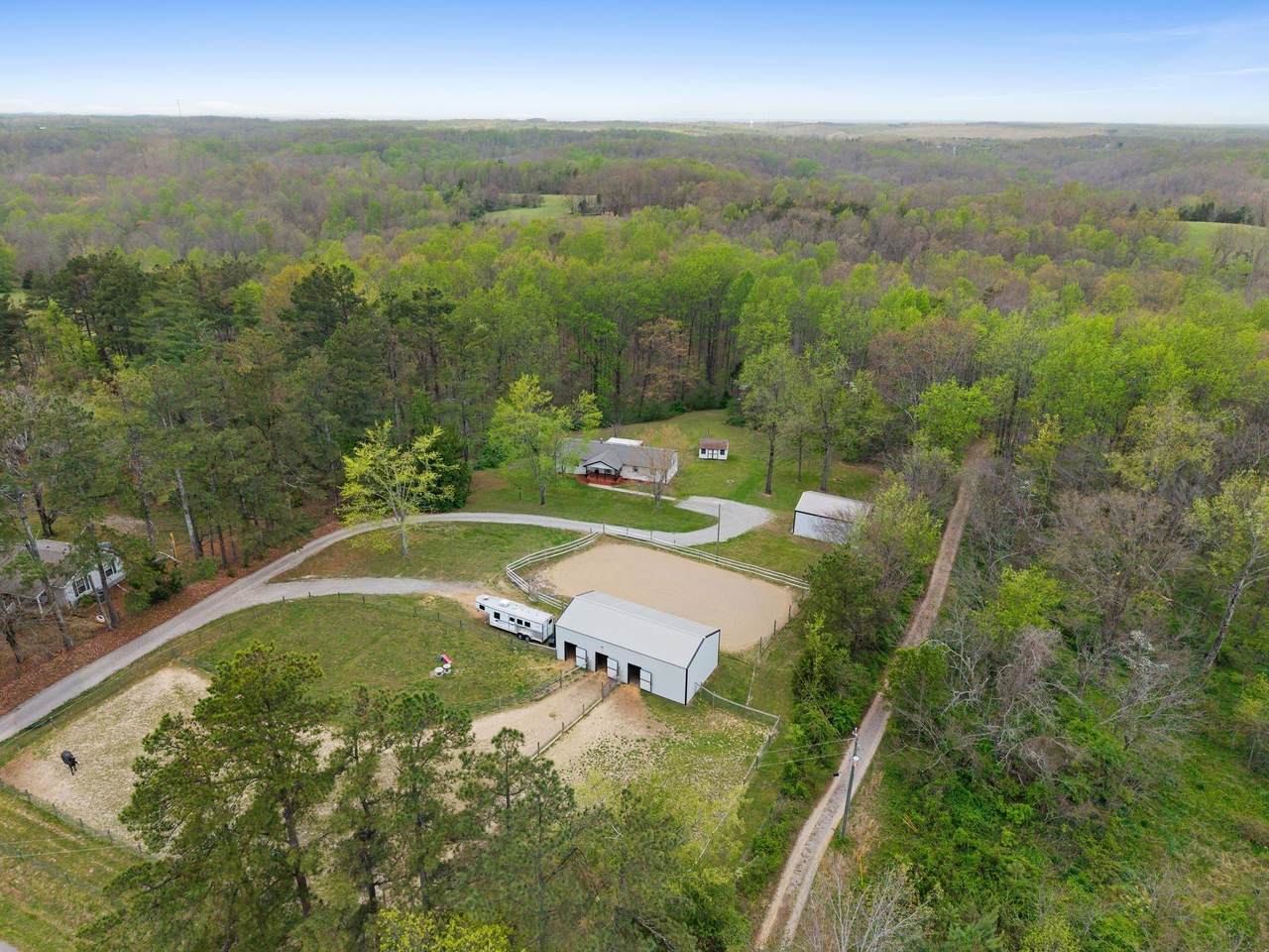 https://bt-photos.global.ssl.fastly.net/nashville/1280_boomver_1_RTC3530021-1.jpg